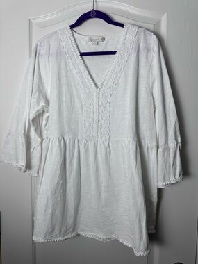 Suzanne Betro White Crochet-Trim Top